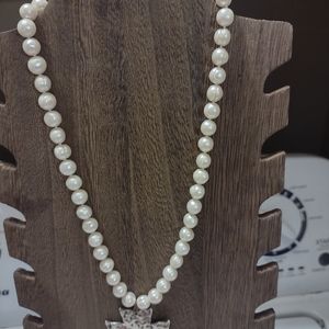 Woman's Pearl Strand‎ breaded Necklace with a silver cross